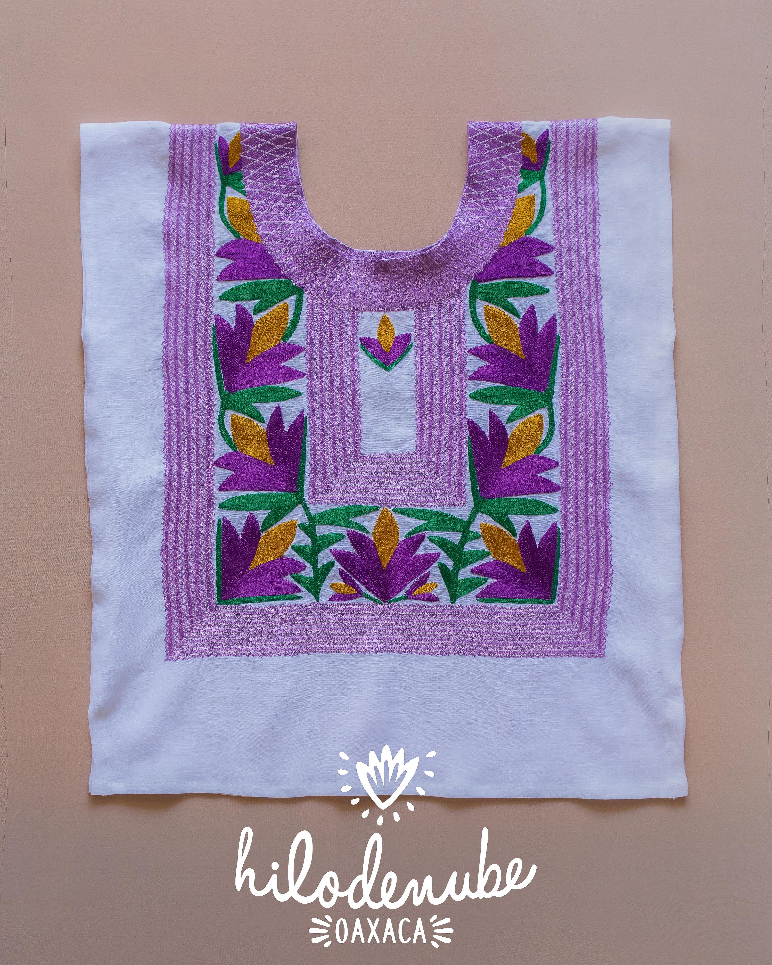 Huipil Flor de Maíz Blanco Morado Extragrande – Hilo de Nube Oaxaca