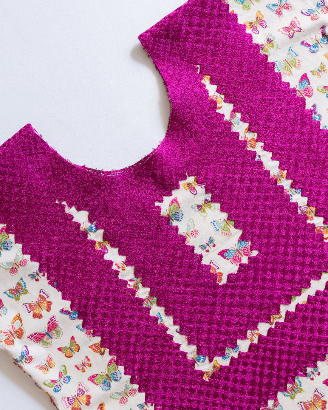 Huipil Metsk Mariposas Retro