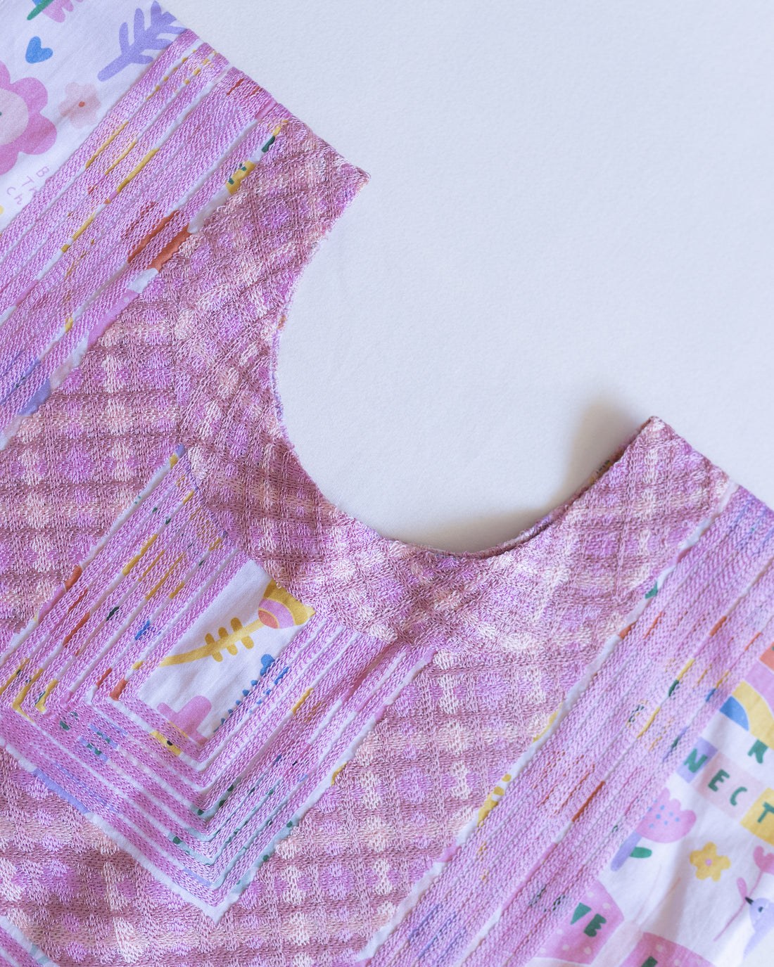 Huipil Niña Jatsee Jardín Pastel