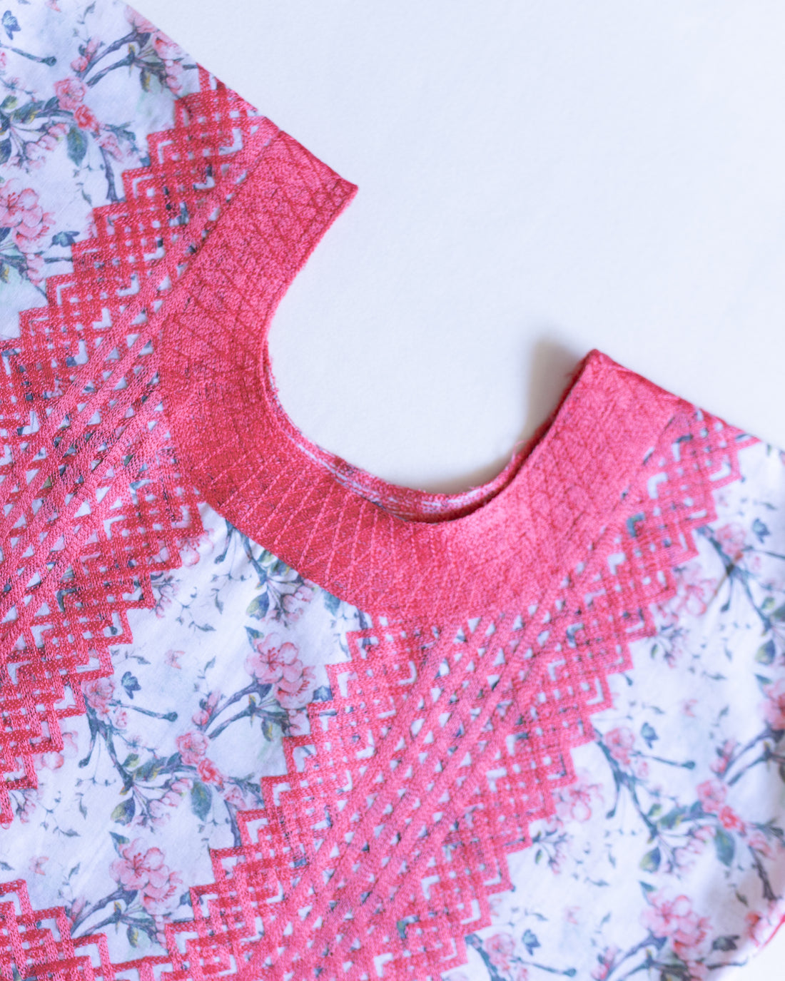 Huipil Panchito Floreado / Durazno