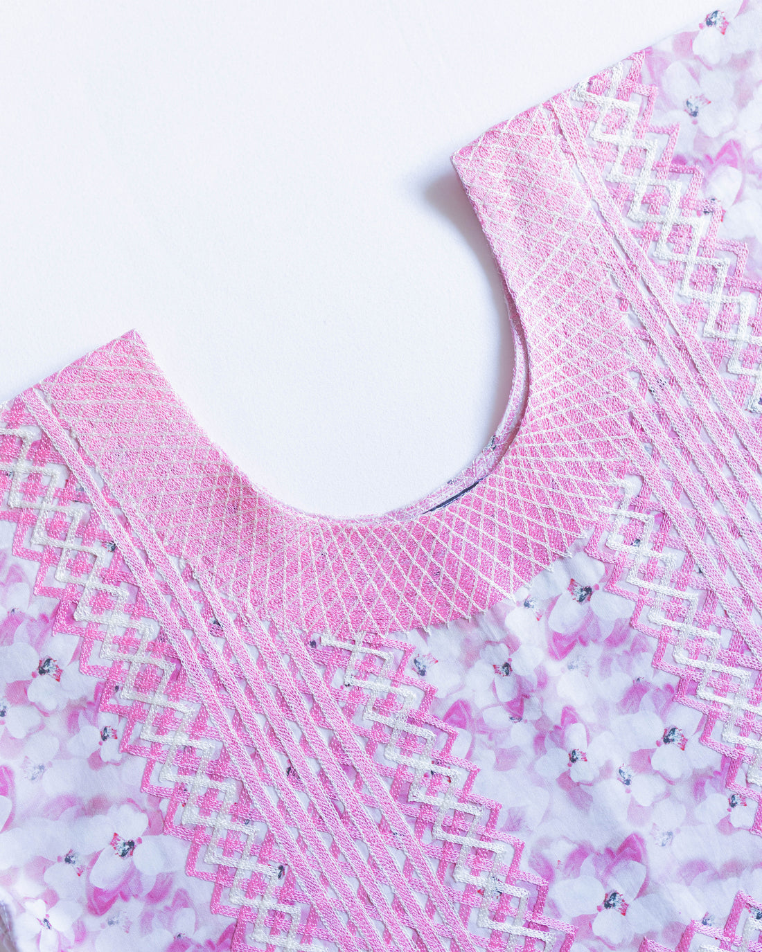 Huipil Panchito Rosa Floral