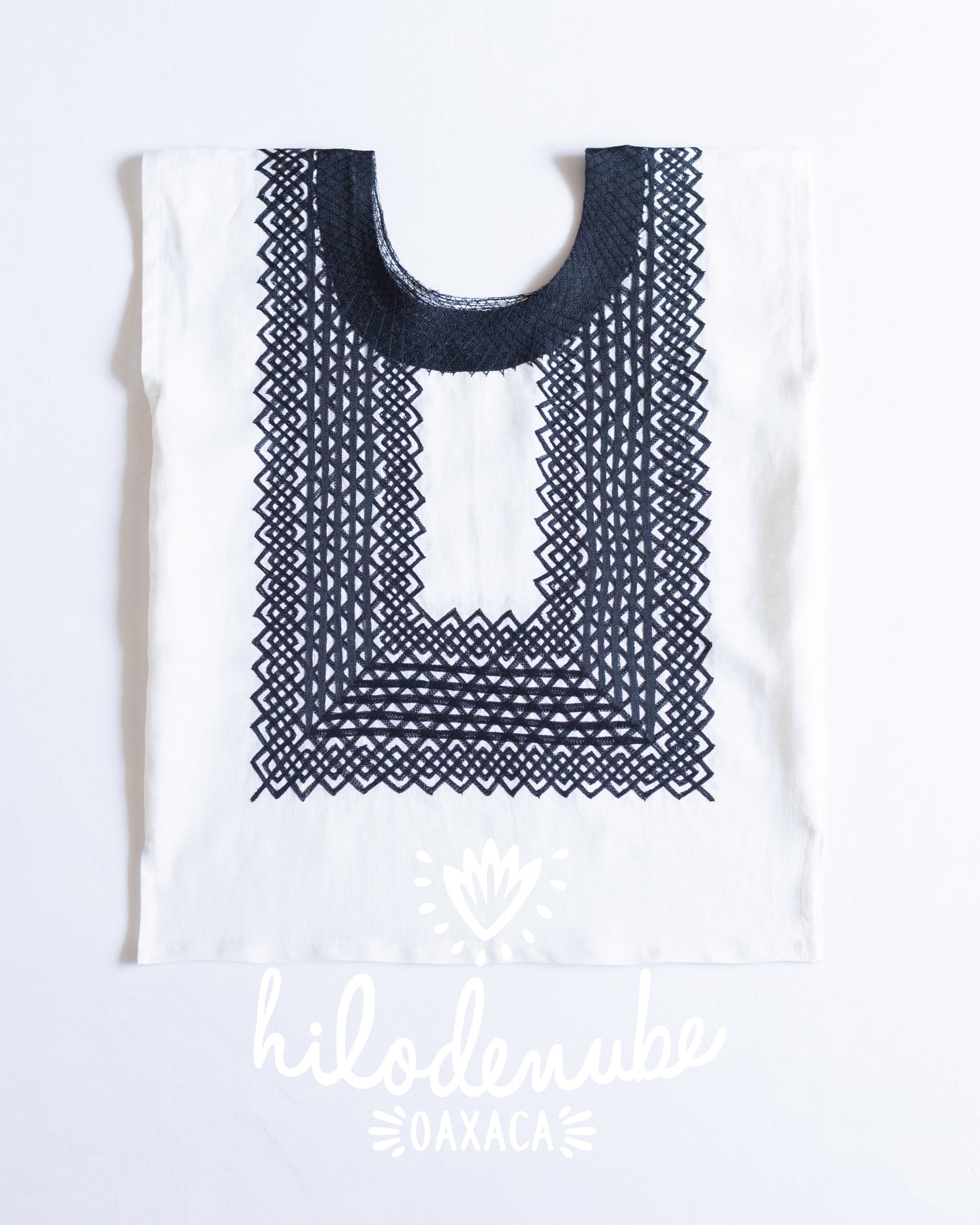 Huipil Panchito Crudo / Negro