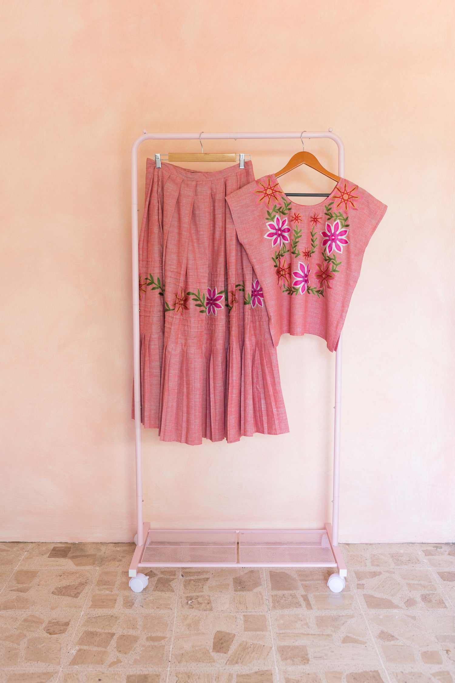 Conjunto Río Antigua Coral Jaspeado