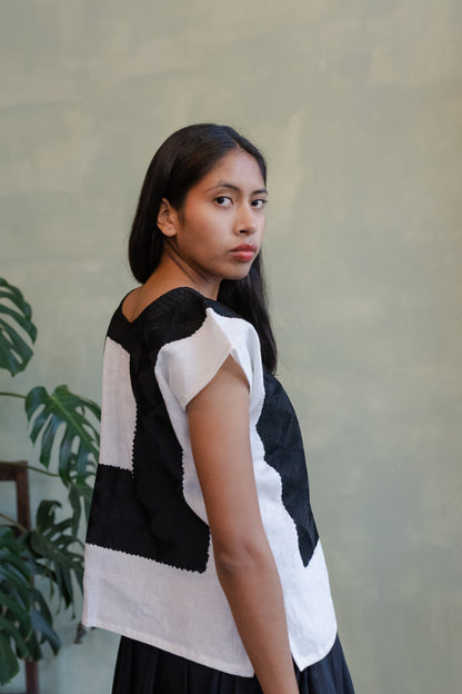 Huipil Diana Crudo / Negro
