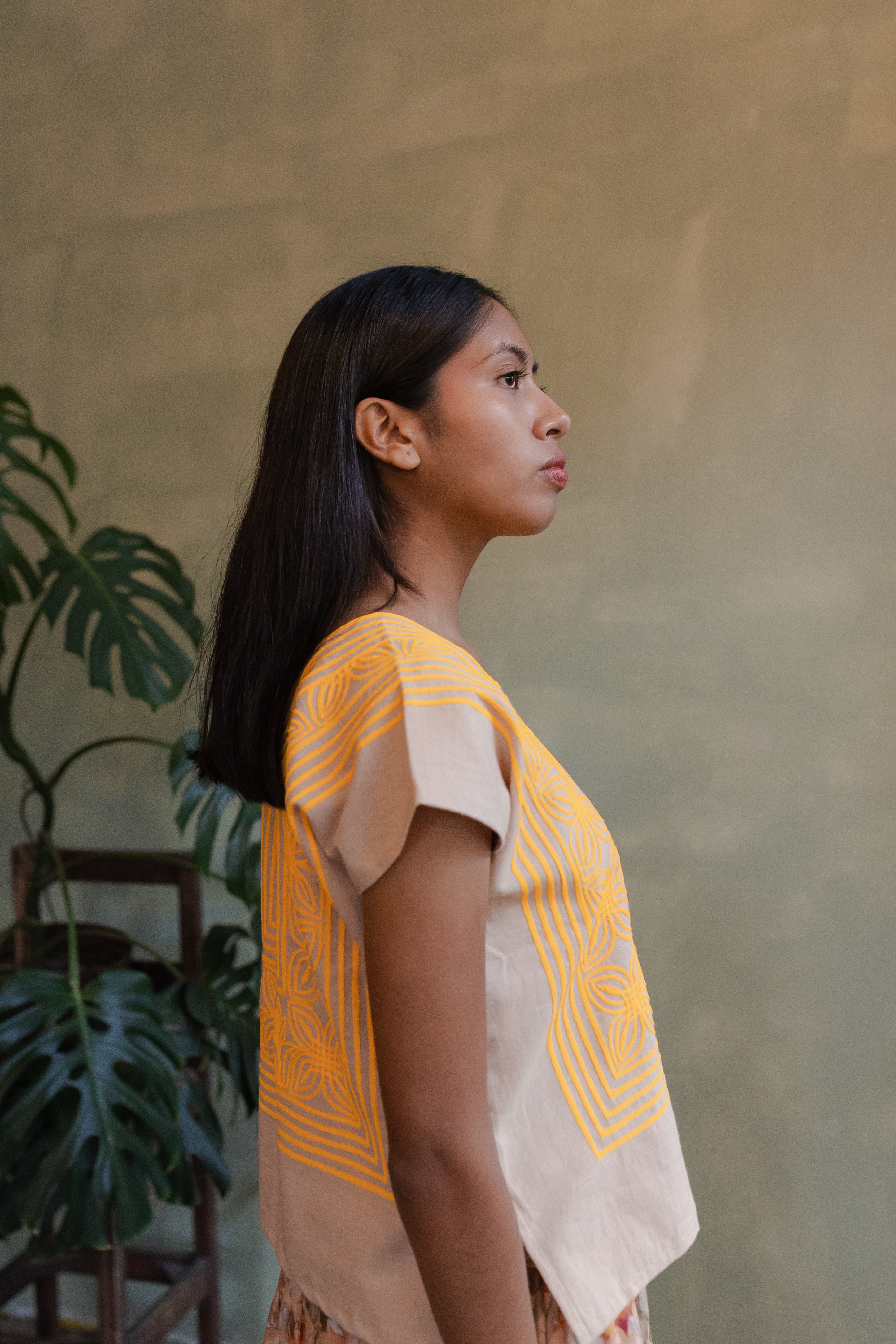 Huipil Flor de San Juan Camel / Neon