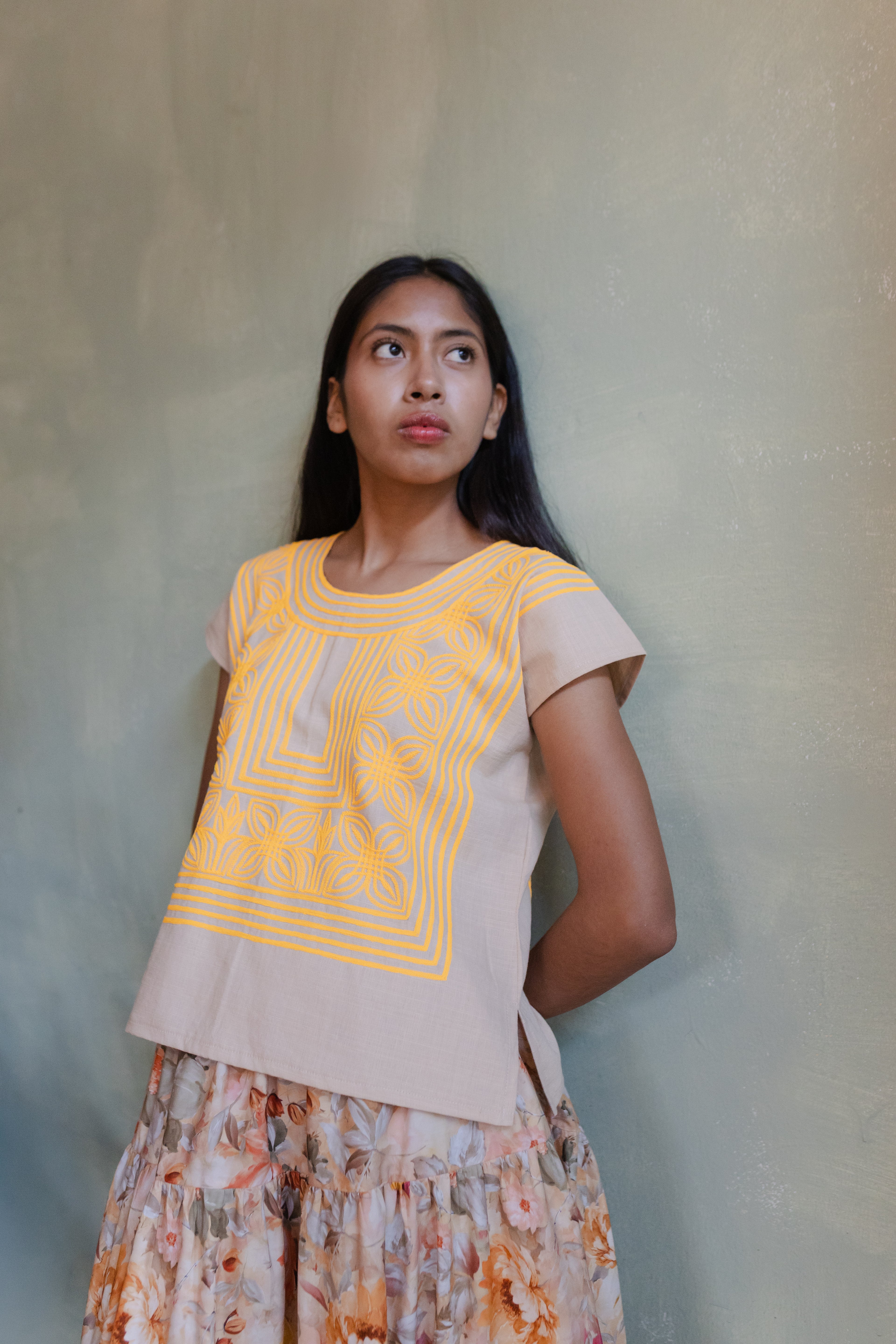 Huipil Flor de San Juan Camel / Neon