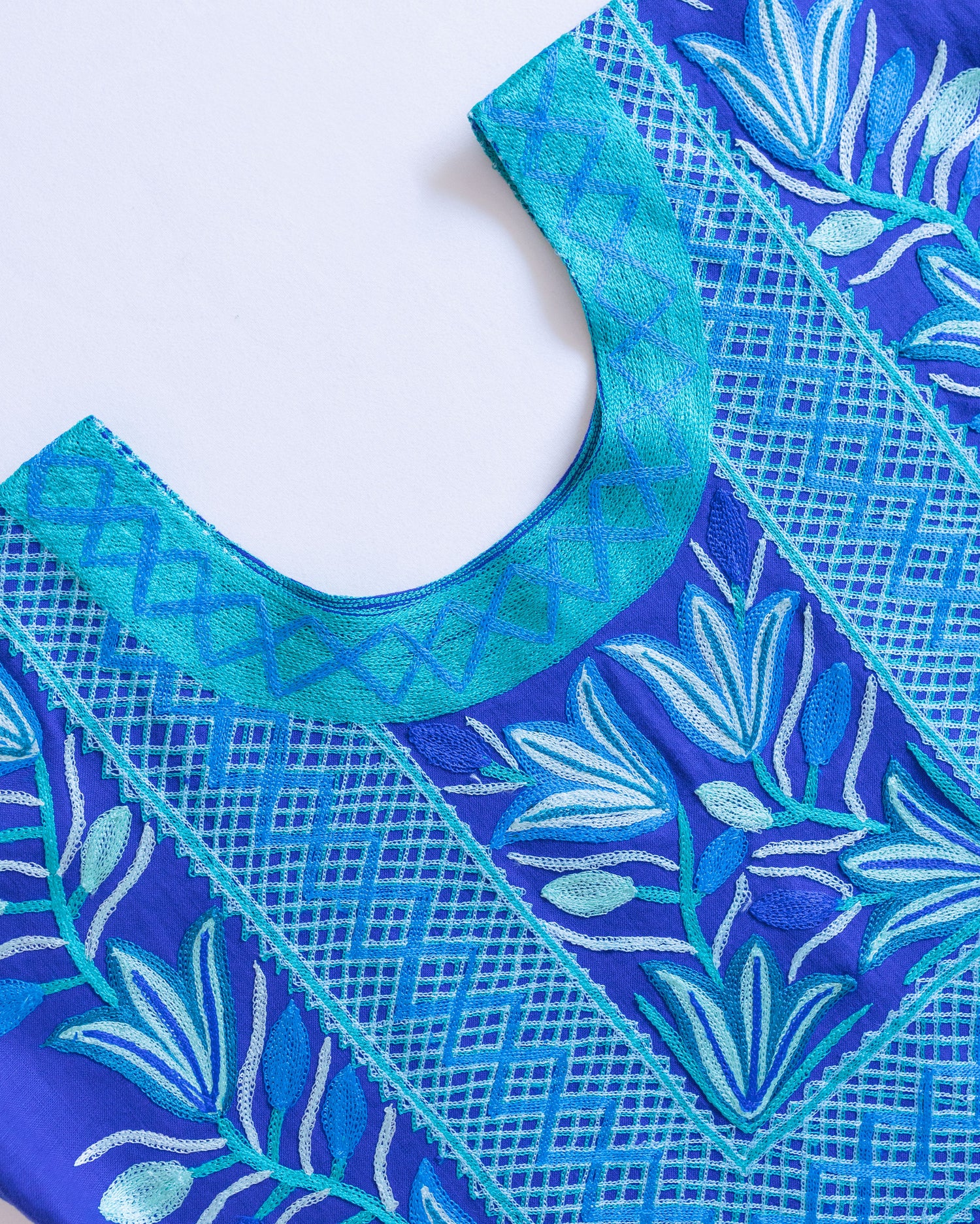 Huipil Magueyito Ramaje Azul Rey