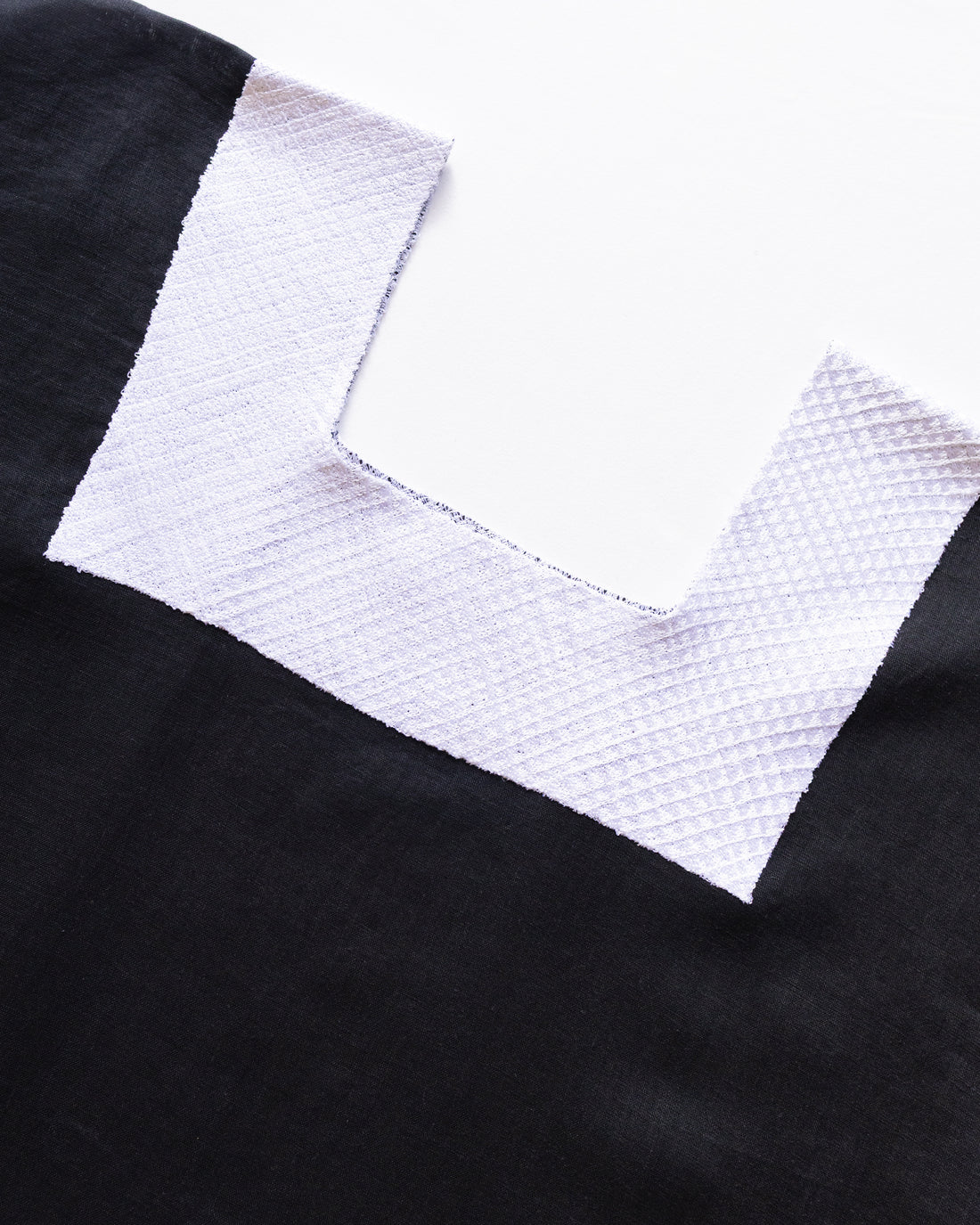 Huipil Largo Silvia Negro / Blanco