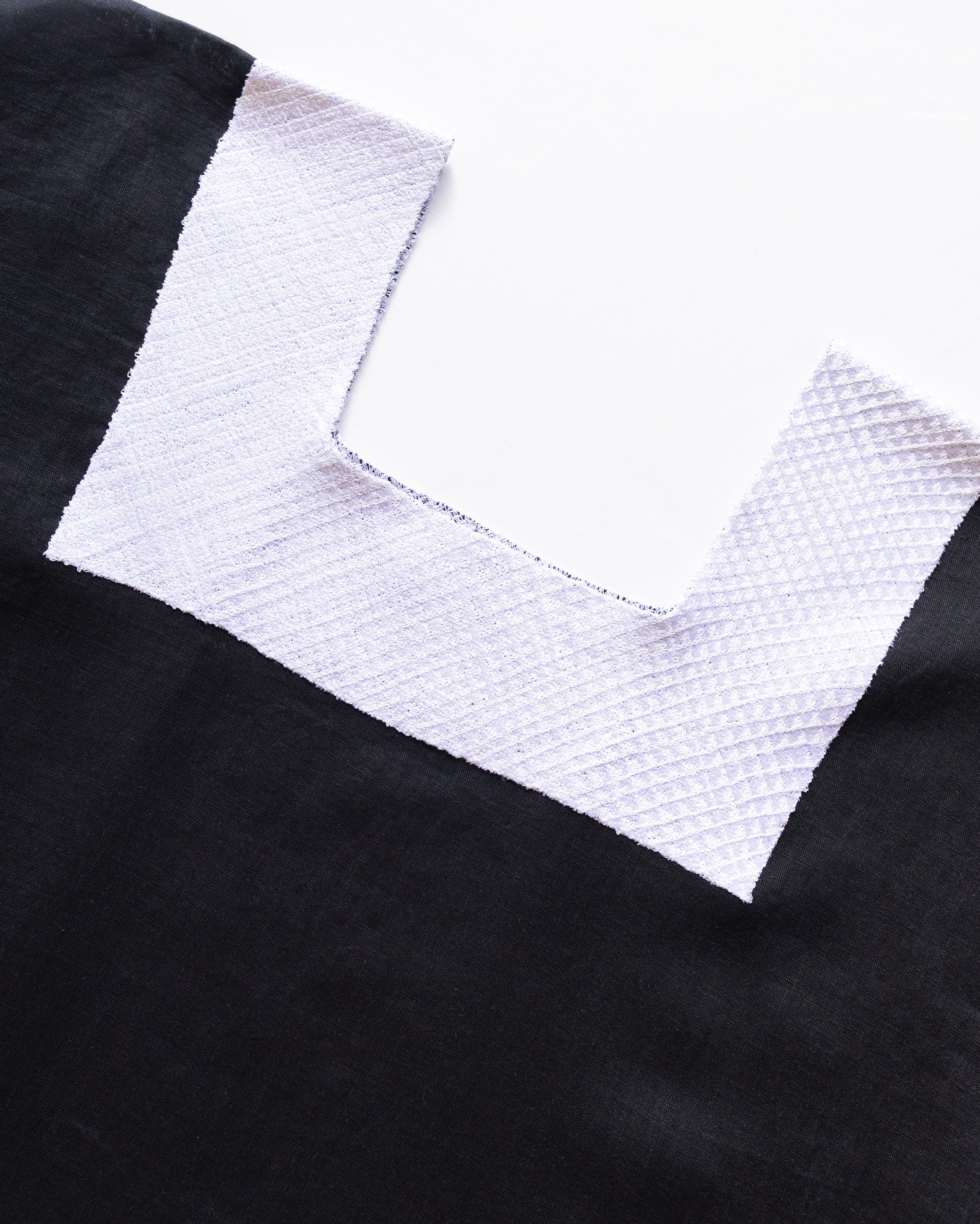 Huipil Largo Silvia Negro / Blanco