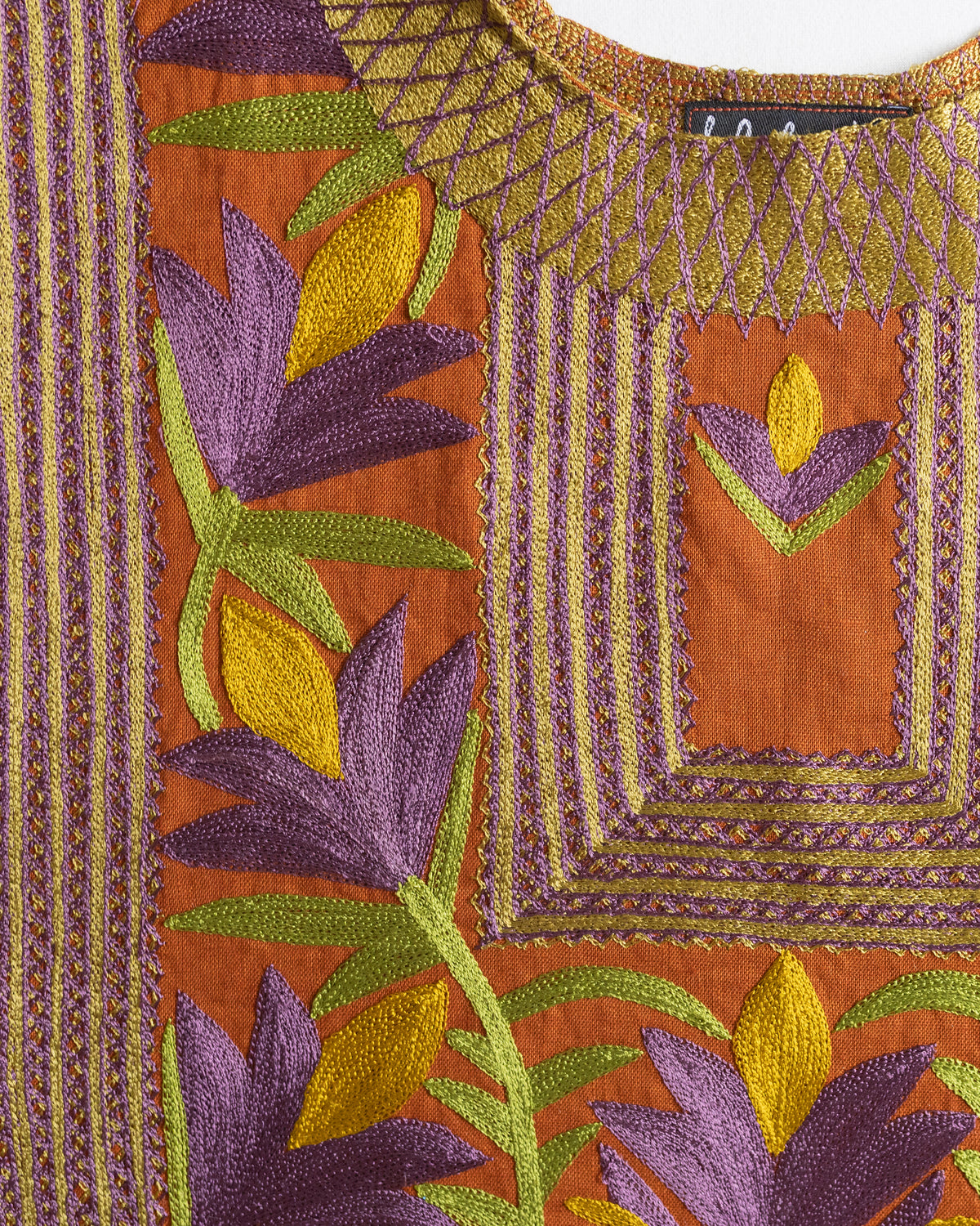 Huipil Flor de Maíz Barro Antiguo