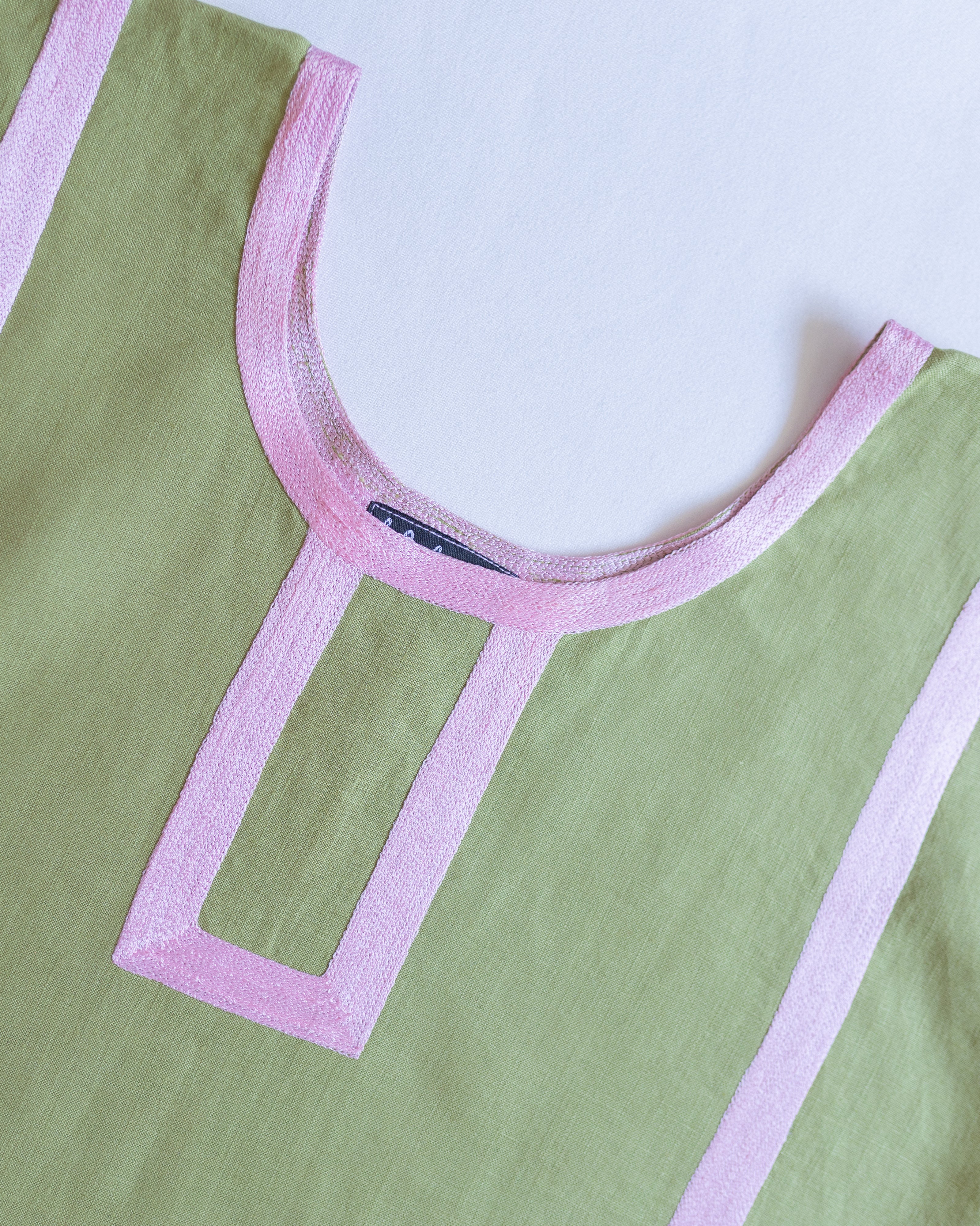 Huipil Martha Verde Olivo / Rosa