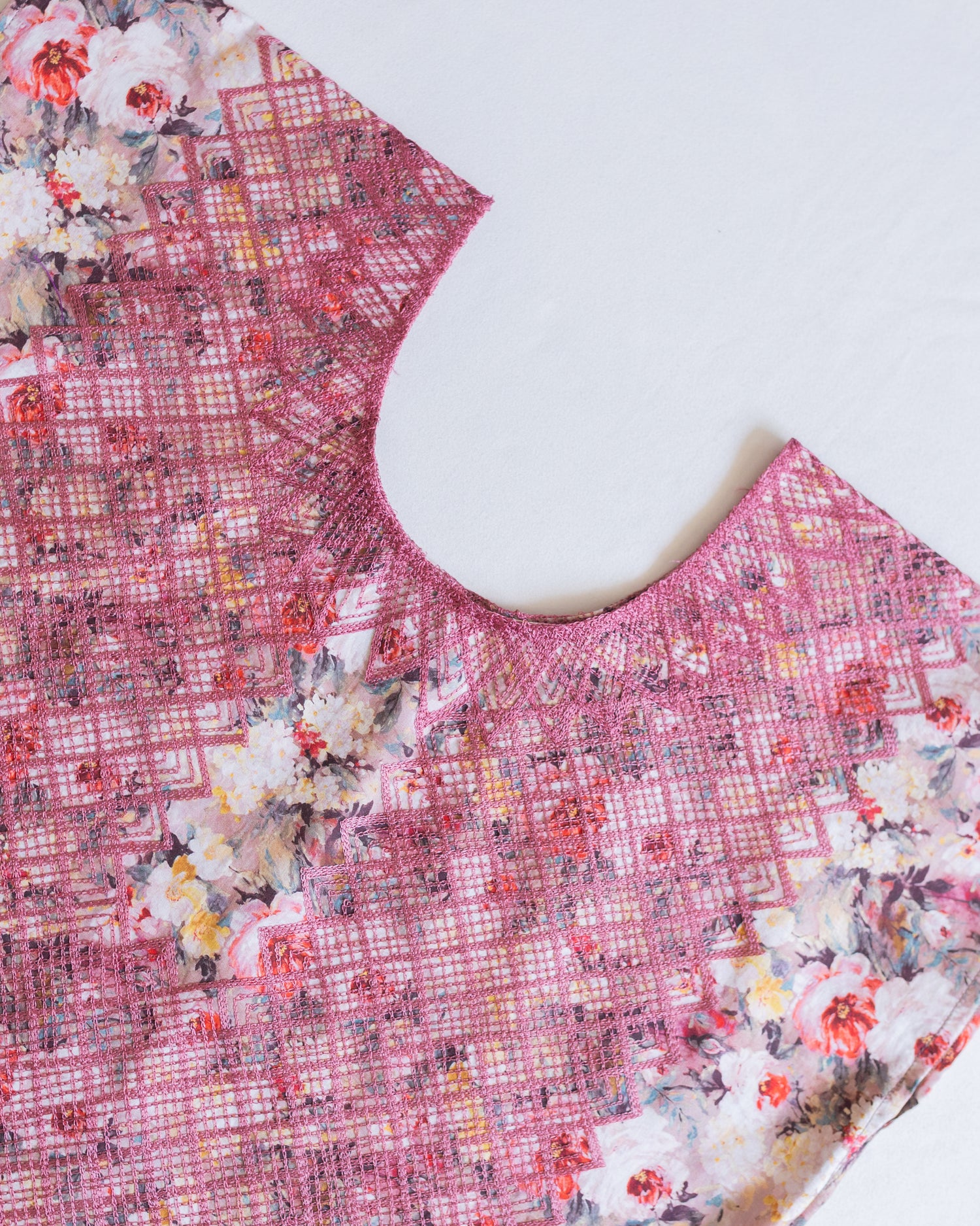 Huipil Rejita Rosa Floral