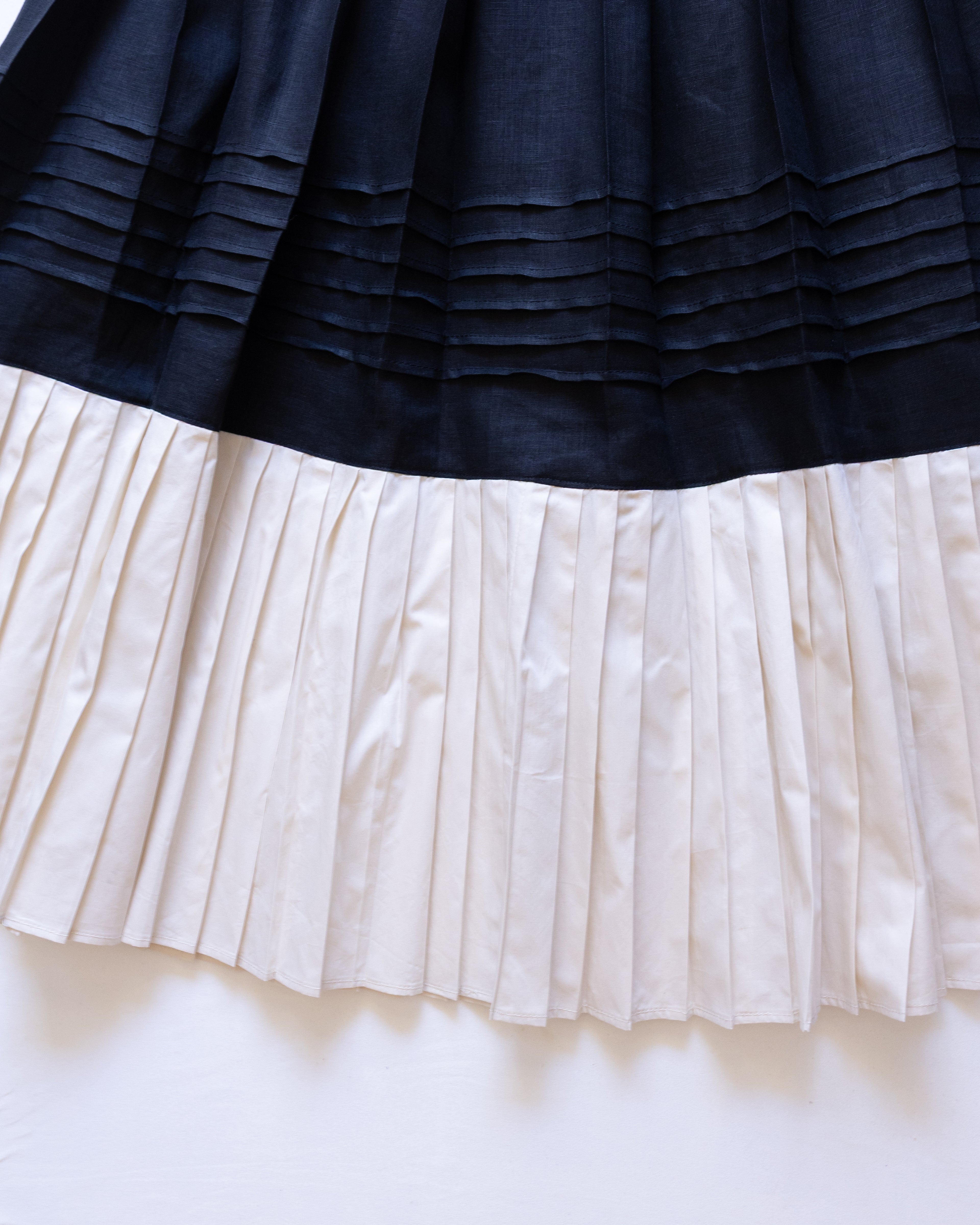 Falda Gala Lino Negro / Olán Popelina