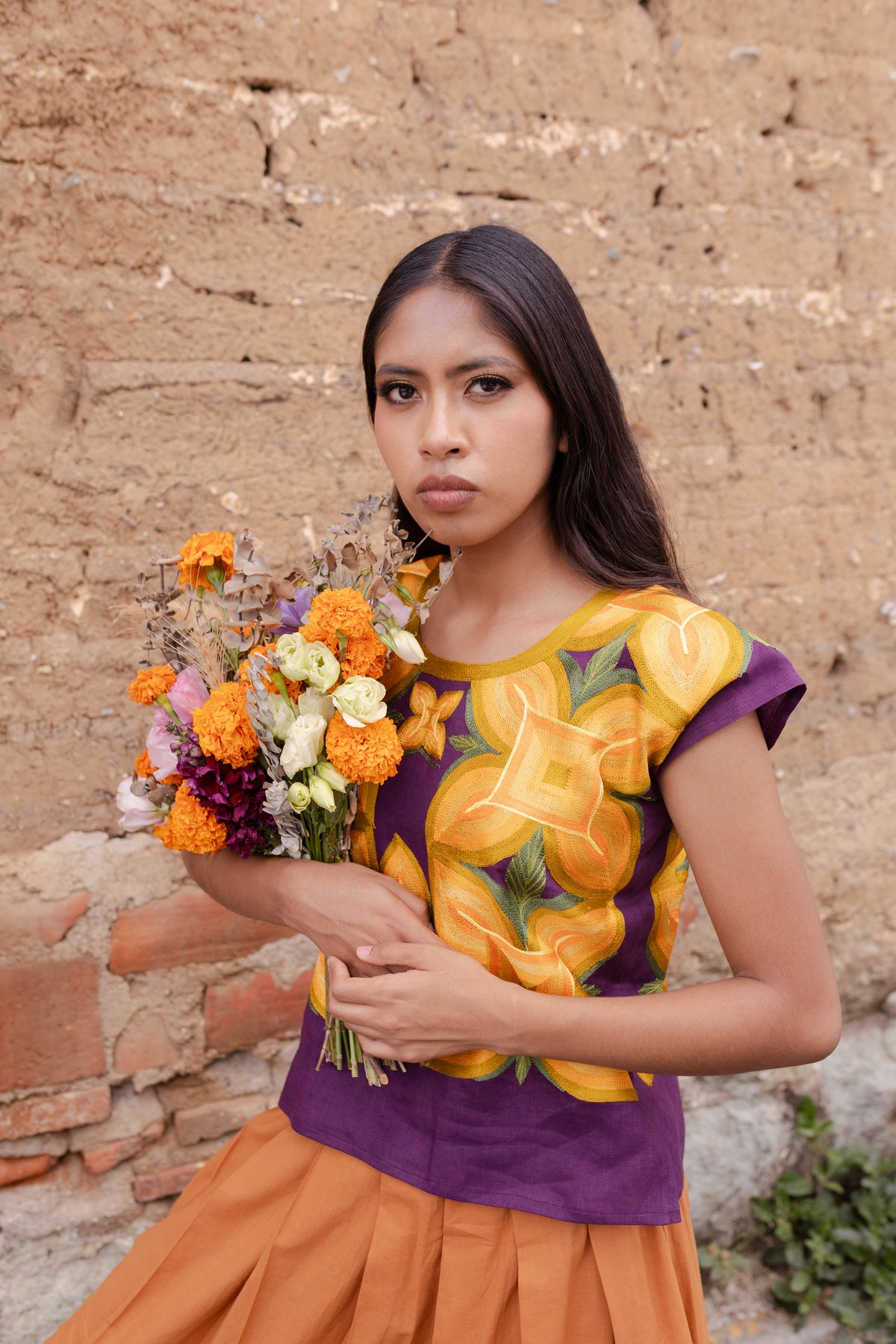 Huipil Cuatro Pétalos Cempasúchil