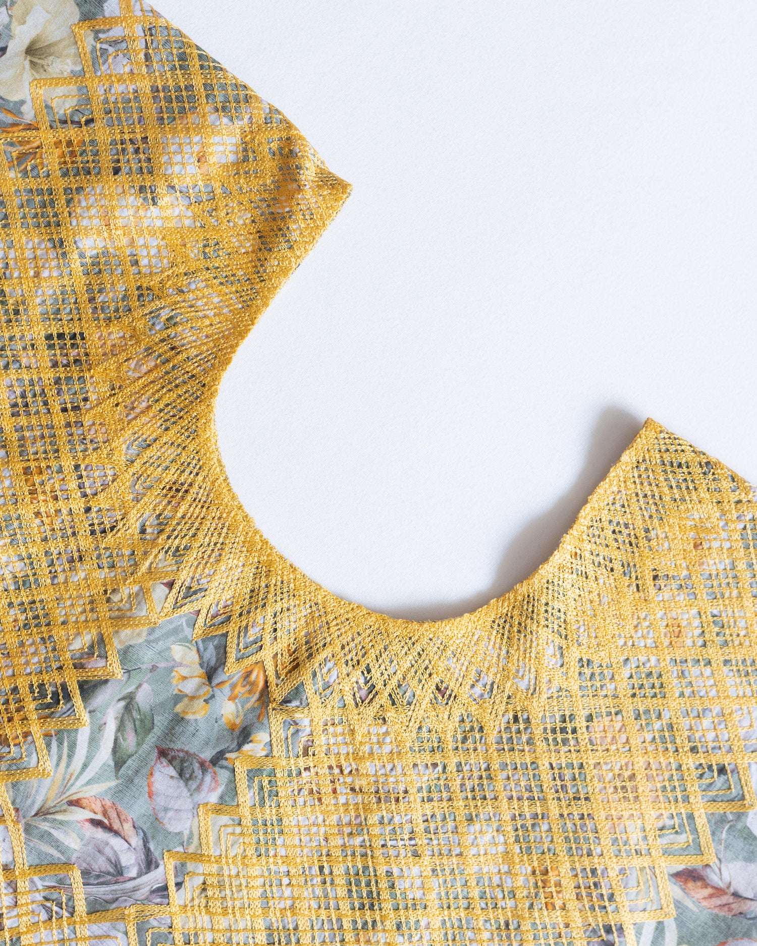 Conjunto Rejita Flores Vintage
