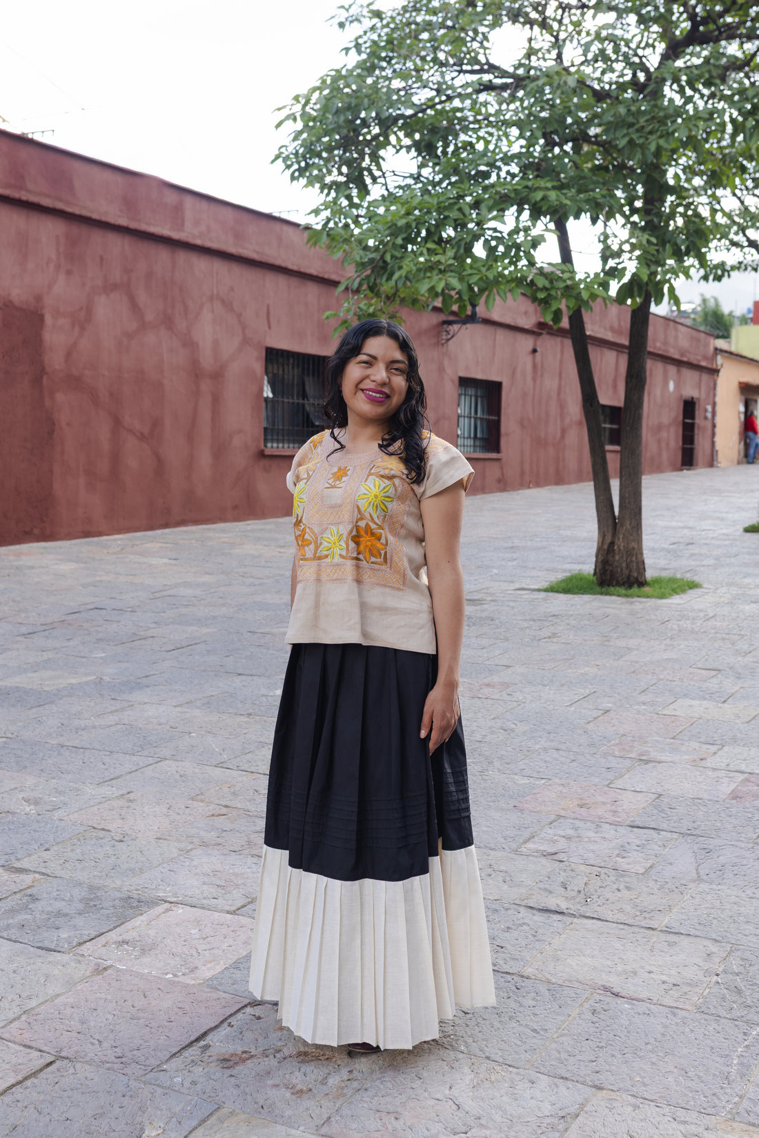 Huipil Flor Antigua Avellana