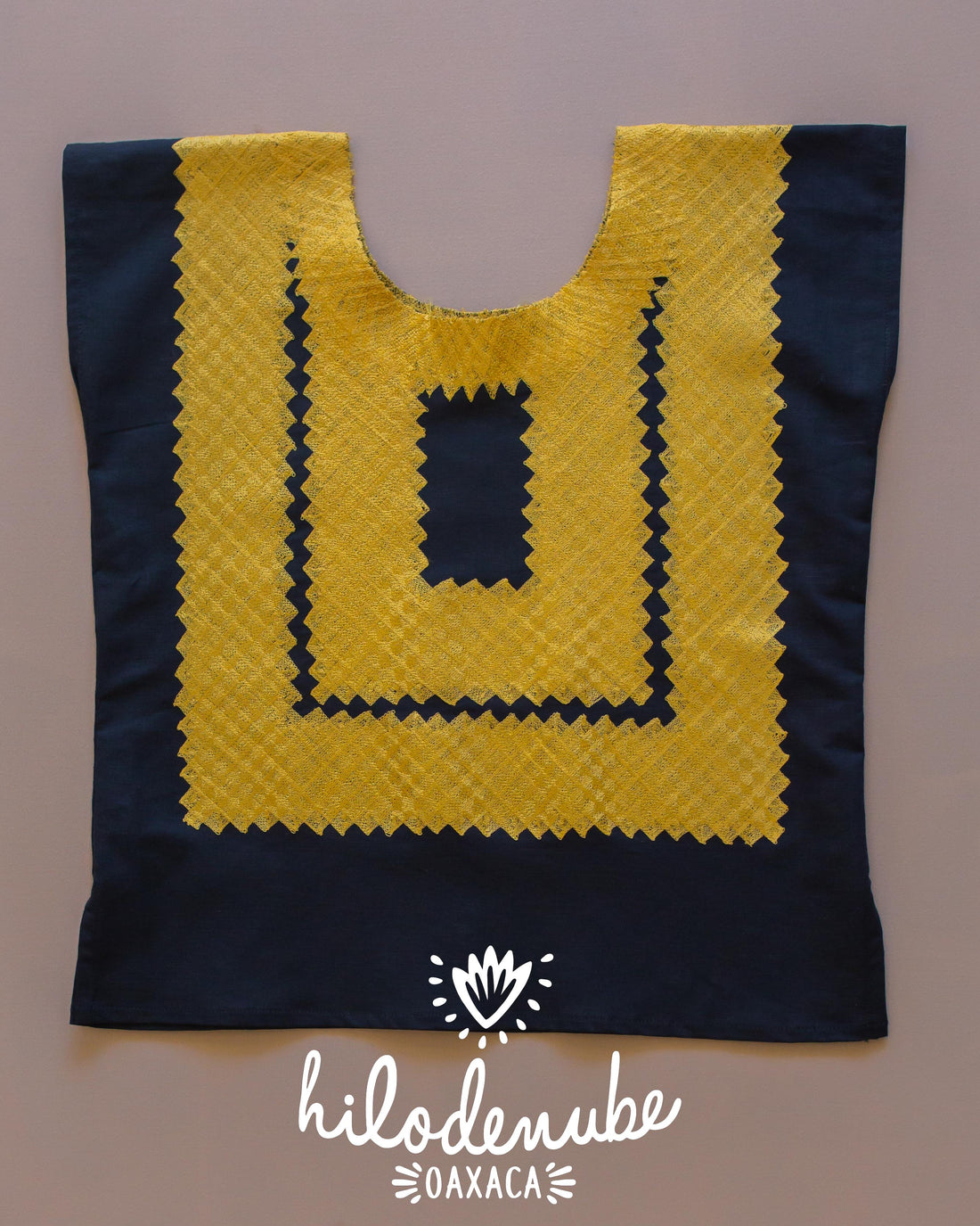 Huipil Metsk Negro / Oro